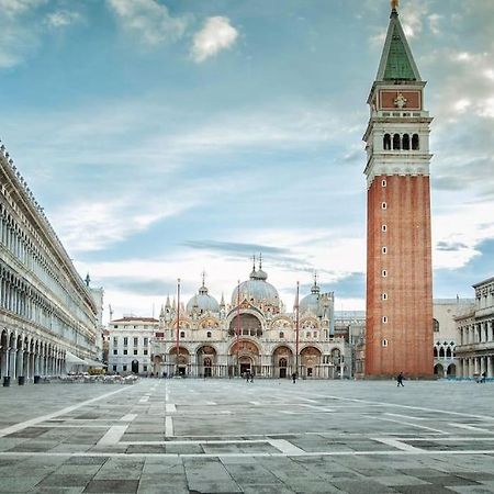 2 Min Da Piazza San Marco L-Home Venice Veneza Exterior foto