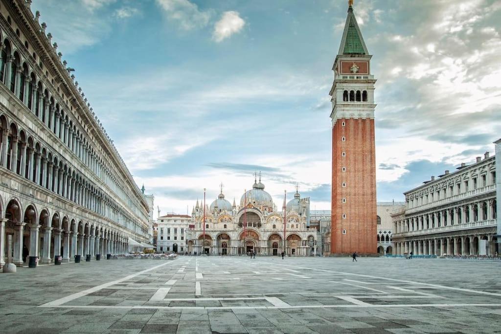 2 Min Da Piazza San Marco L-Home Venice Veneza Exterior foto